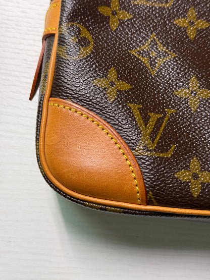 Pre-owned Authentic Louis Vuitton Marly Dragonne GM Monogram Clutch / Handbag