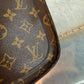Pre-owned Authentic Louis Vuitton Saint Cloud GM Monogram Crossbody Bag