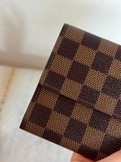 Pre-owned Authentic Louis Vuitton Portefeuille  International Damier Wallet