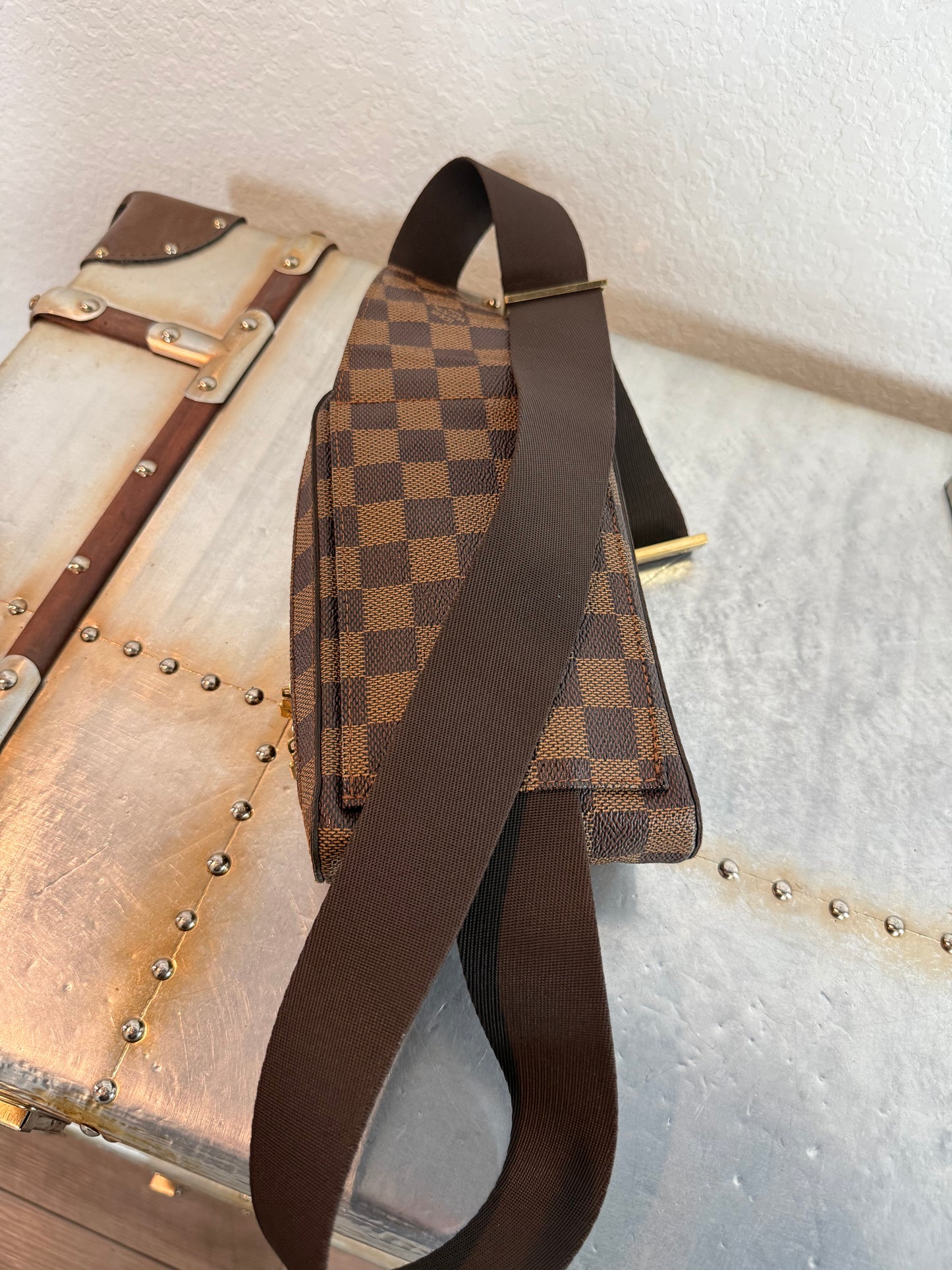 Pre-owned Authentic Louis Vuitton Damier Ebene Geronimos Body Bag