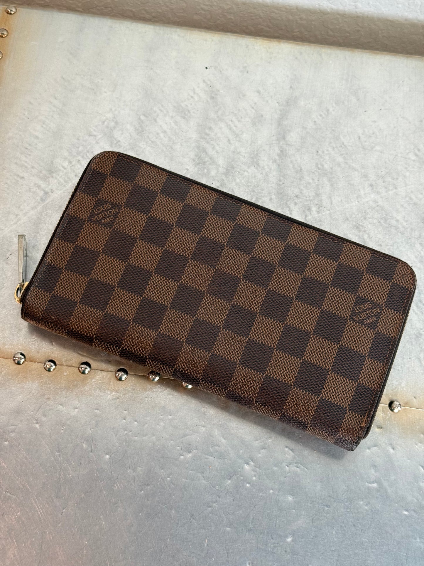 Pre-owned Authentic Louis Vuitton Damier Ebene Zippy Organizer Long Wallet