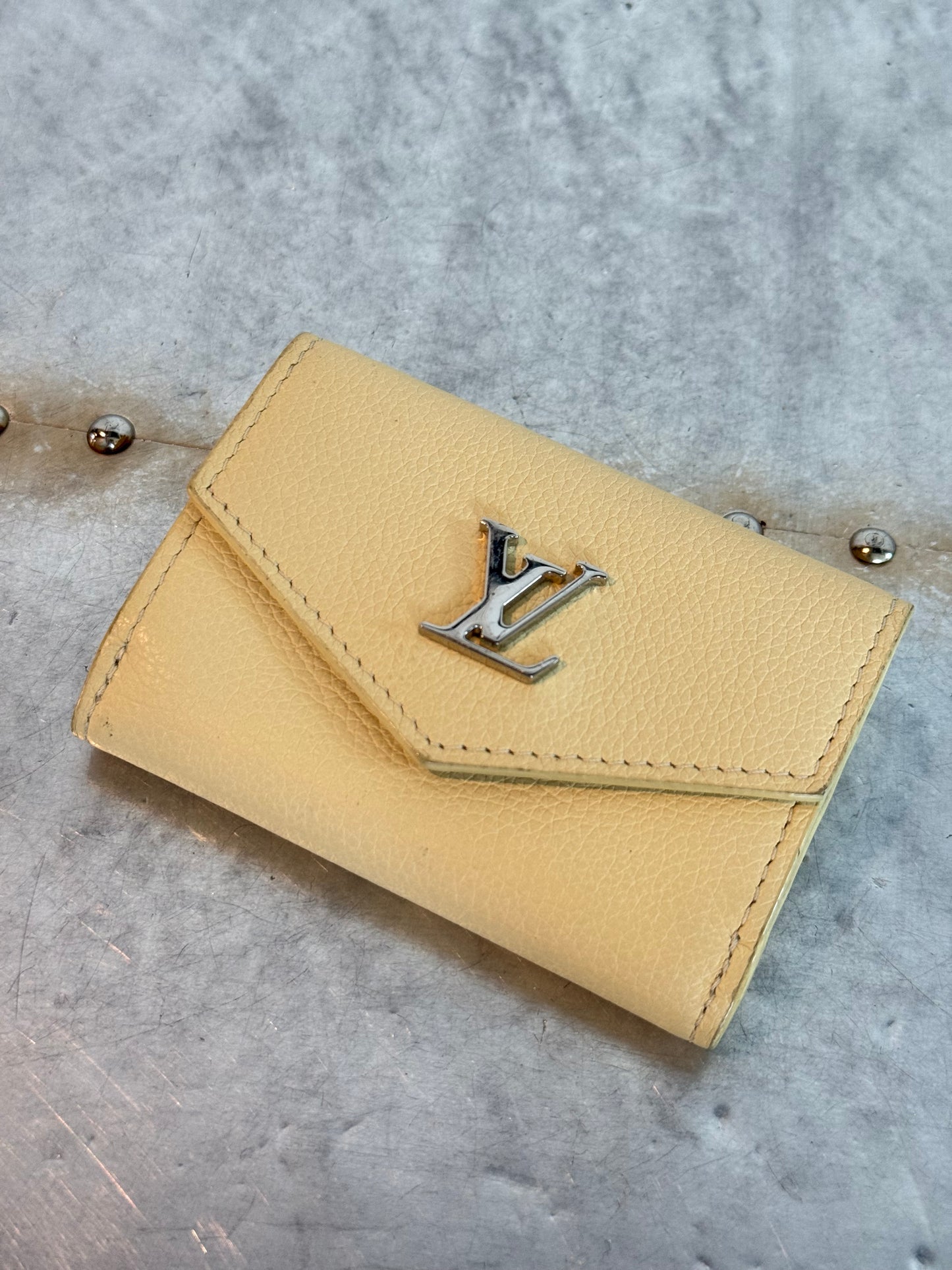 Pre-owned Authentic Louis Vuitton Lockmini Wallet