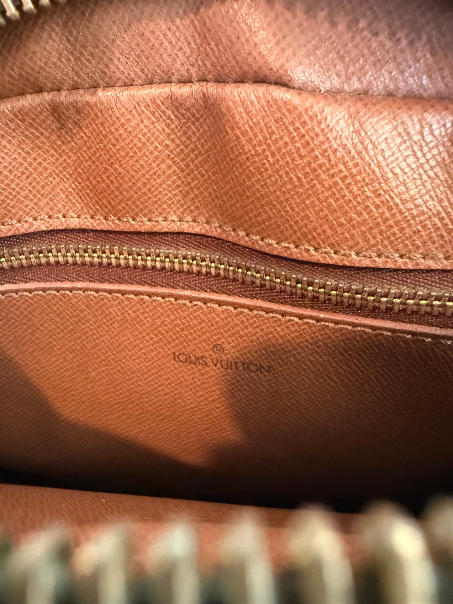 Pre-owned Authentic Louis Vuitton Jeune Fille MM Monogram Crossbody Bag