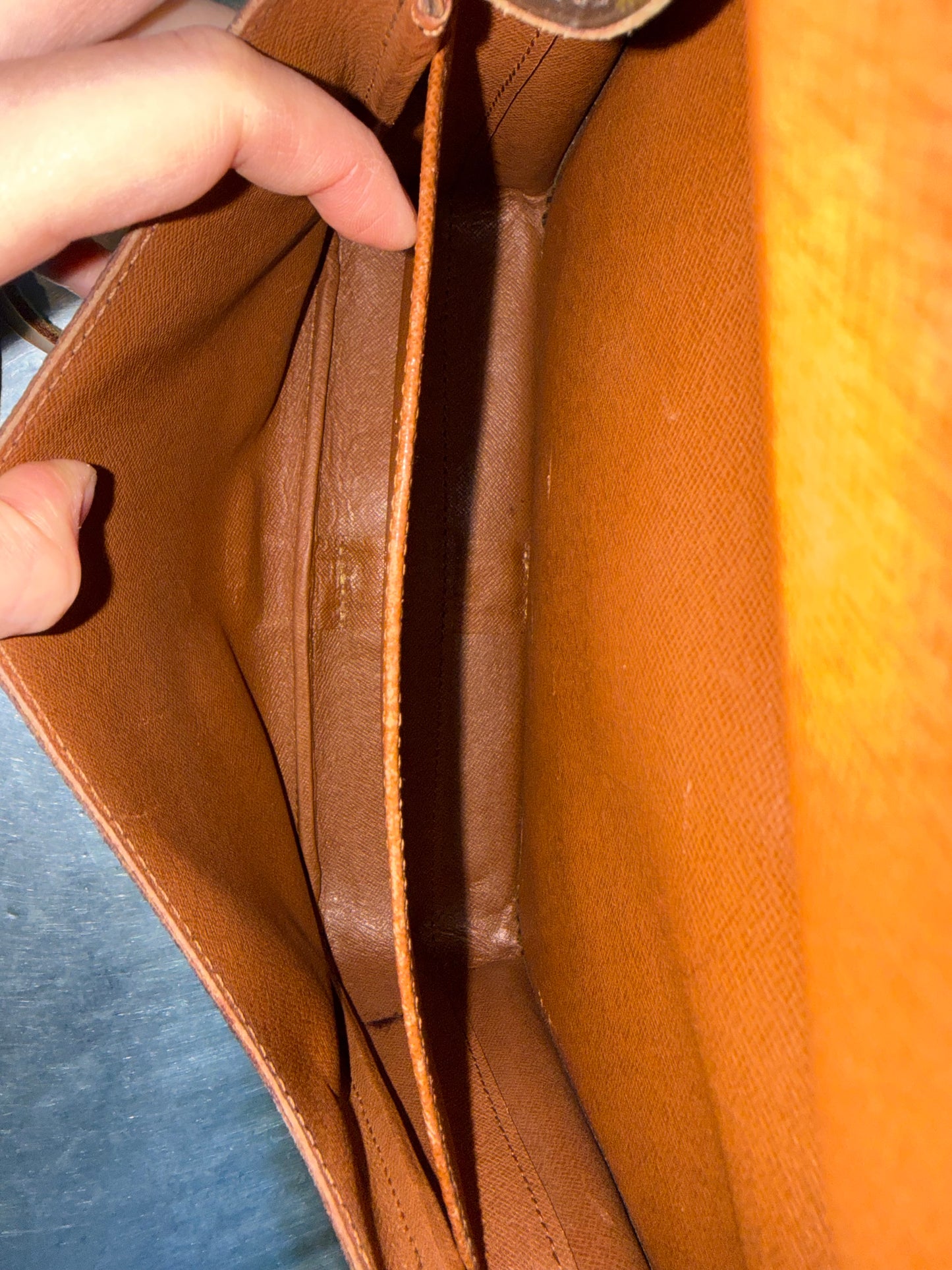 Pre-owned Louis Vuitton Cartouchiere GM Monogram Shoulder / Crossbody Bag