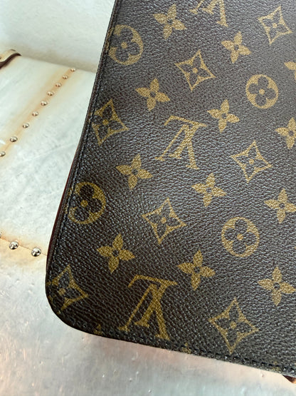 Pre-owned Louis Vuitton Cartouchiere GM Monogram Shoulder / Crossbody Bag