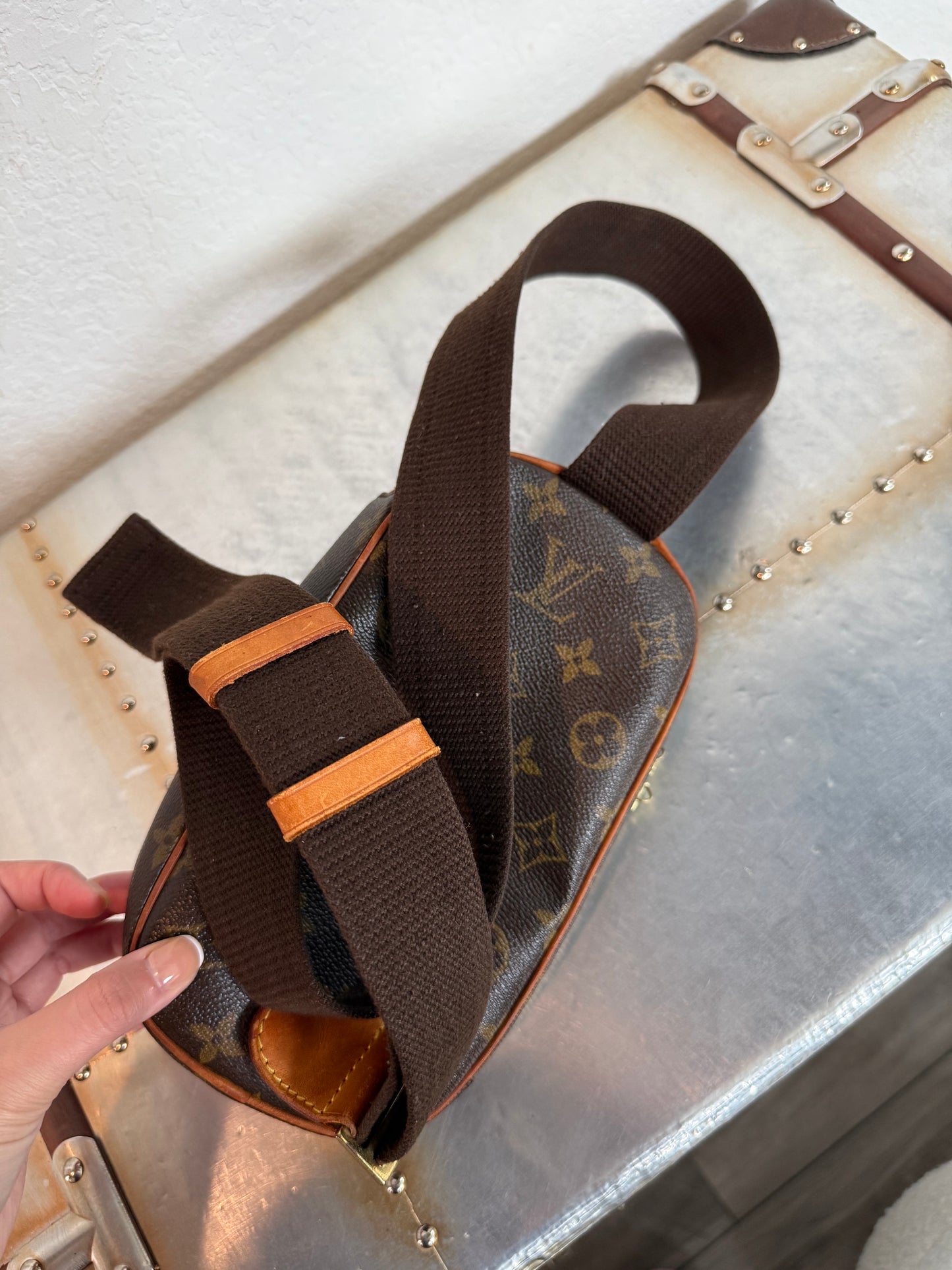 Pre-owned Authentic Louis Vuitton Pochette Gange Monogram Bum Bag