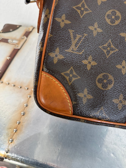 Pre-owned Authentic Louis Vuitton Amazon Monogram Crossbody Bag