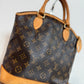 Pre-owned Authentic Louis Vuitton Lockit PM Monogram Handbag