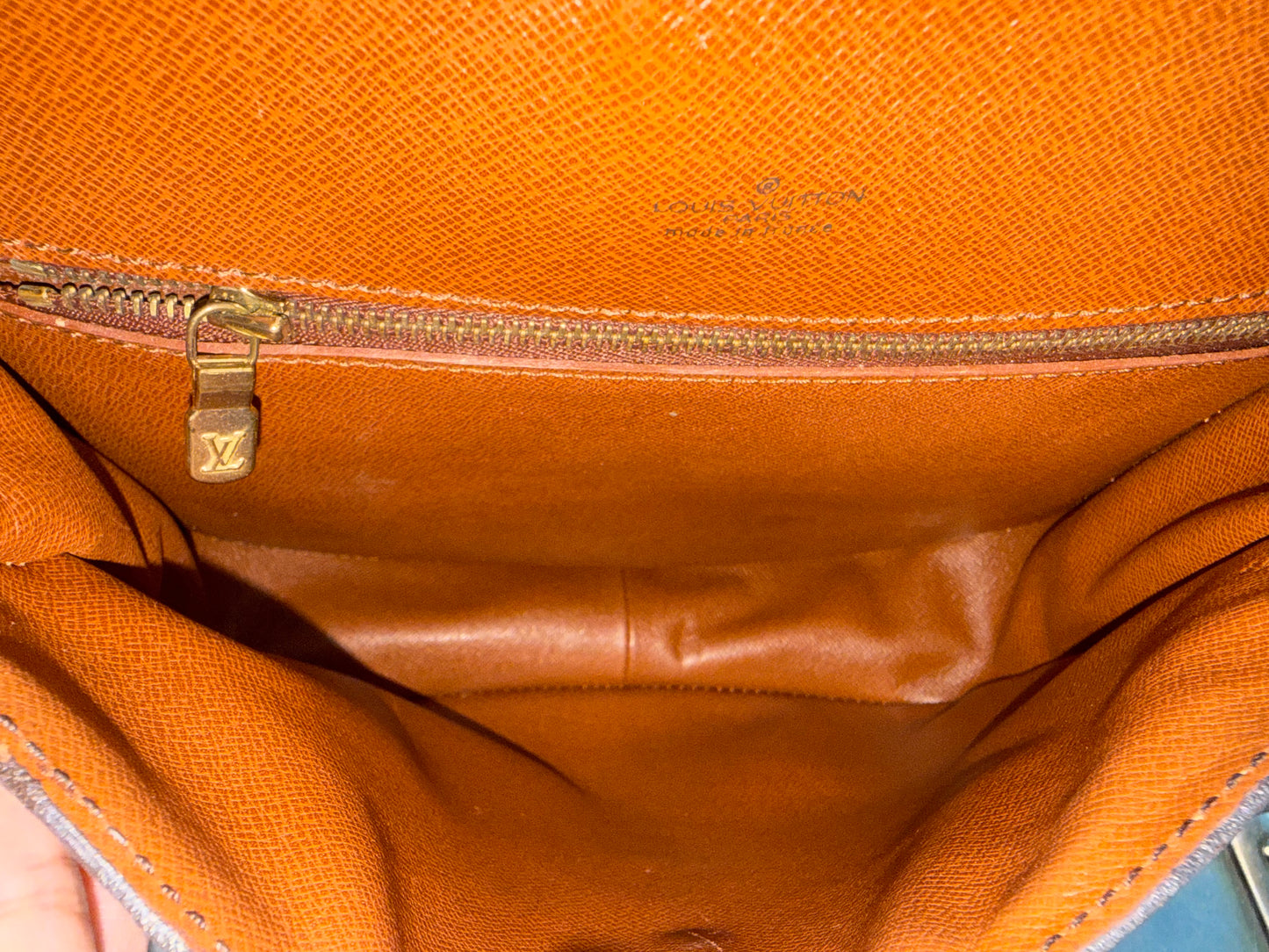 Pre-owned Authentic Louis Vuitton Saint Cloud GM Monogram Crossbody Bag