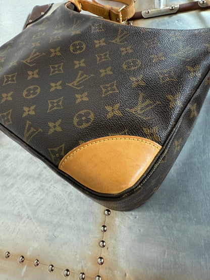 Pre-owned Authentic Louis Vuitton Boulogne 30 Monogram Shoulder Bag