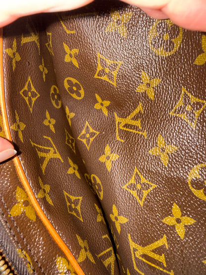 Pre-owned Louis Vuitton Saint Germain 24 Monogram Crossbody / Shoulder Bag