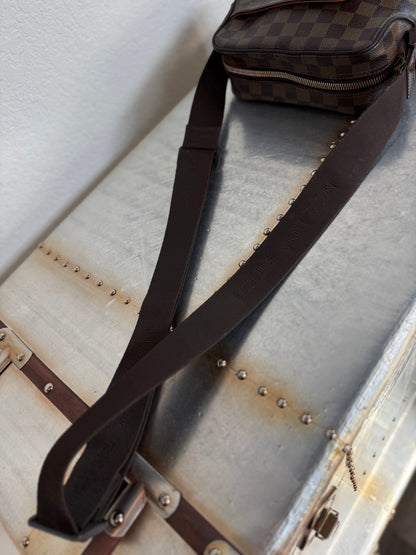 Pre-owned Authentic Louis Vuitton Olav PM  Damier Ebene Crossbody Bag