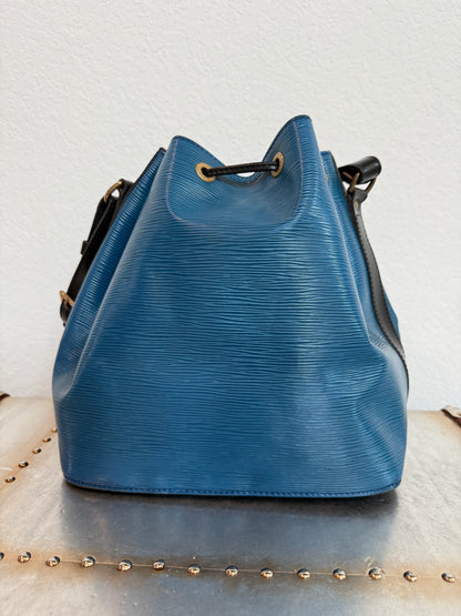 Pre-owned Authentic Louis Vuitton Petite Noe Epi  Shoulder Bag