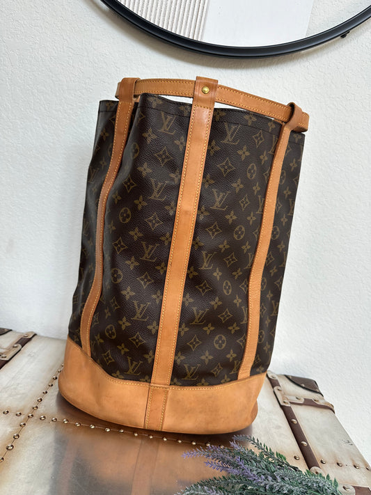 Pre-owned Authentic Louis Vuitton Randonnee GM Monogram Backpack