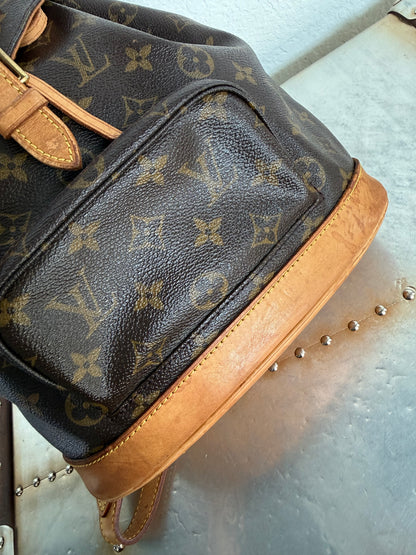 Pre-owned Authentic Louis Vuitton Montsouris MM Monogram Backpack