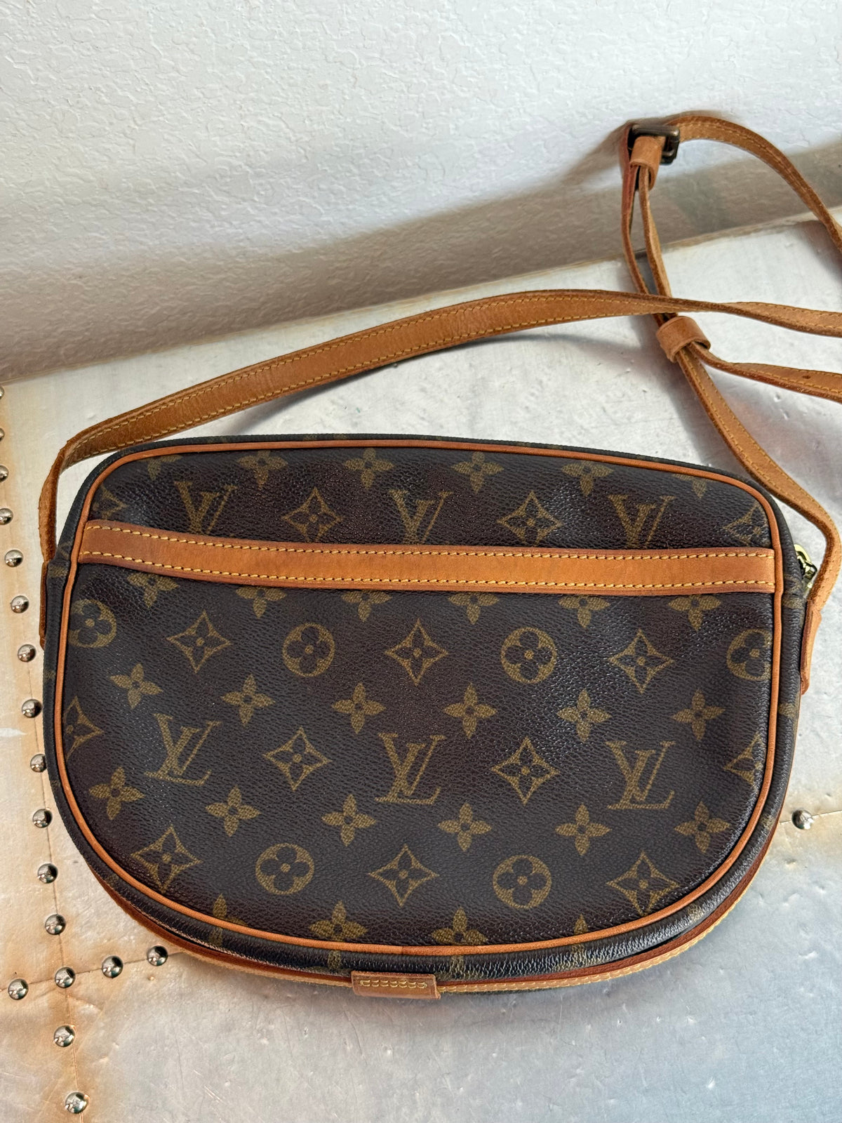Pre-owned Authentic Louis Vuitton Jeune Fille MM Monogram Crossbody Bag