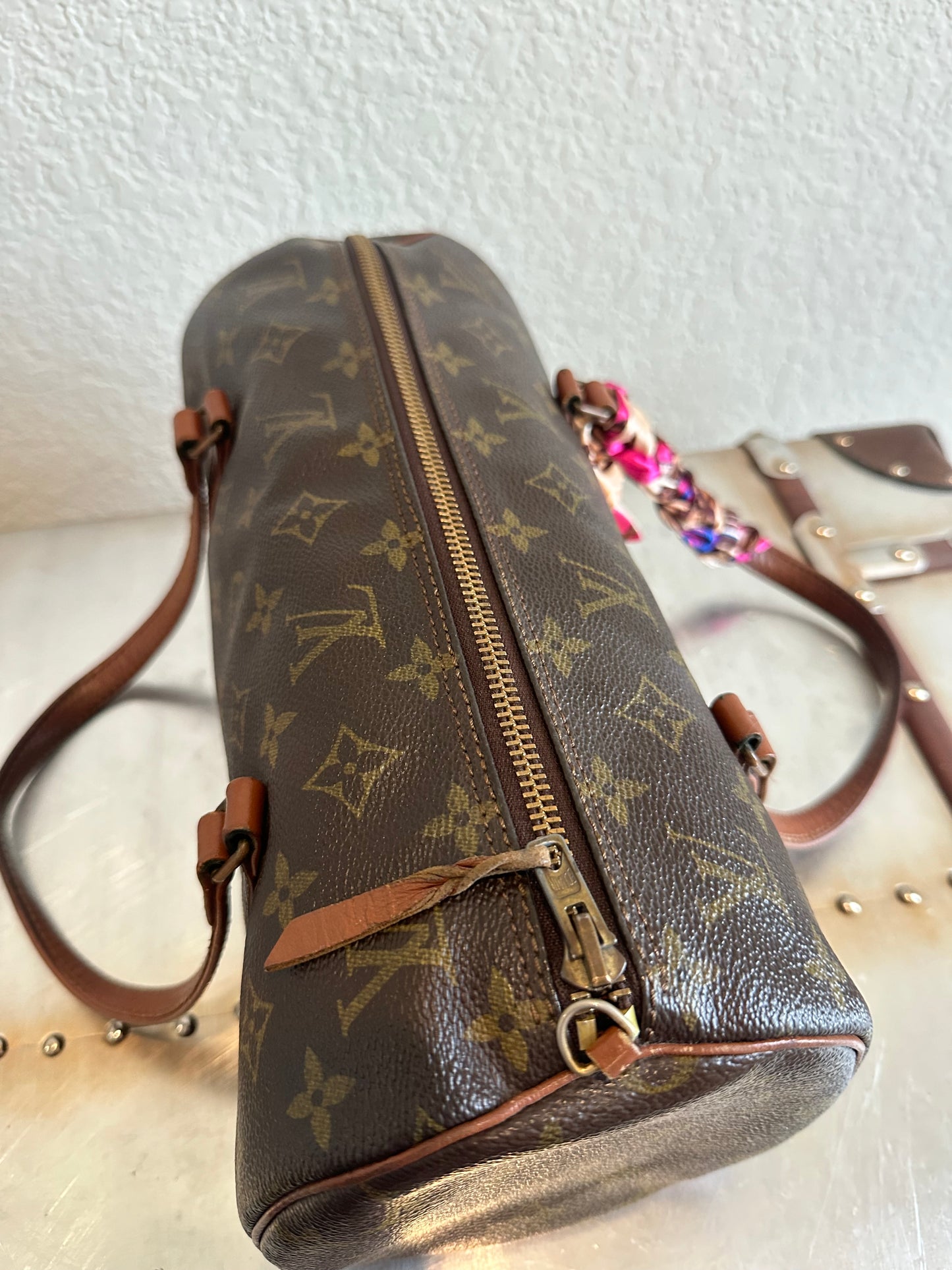 Pre-owned Authentic Louis Vuitton Papillon 26 Monogram Handbag