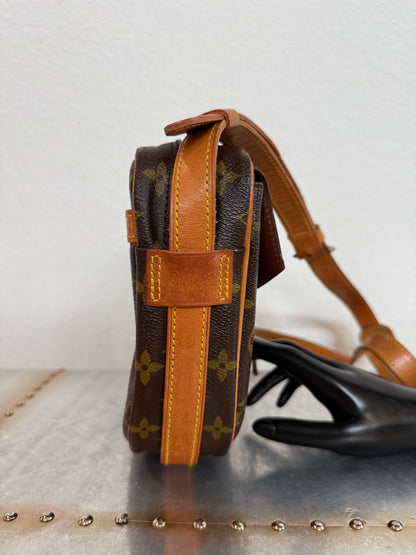 Pre-owned Authentic Louis Vuitton Jeune Fille GM Monogram Crossbody Bag