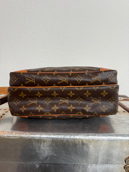 Pre-owned Louis Vuitton Nile PM Monogram Shoulder Bag/ Crossbody Bag