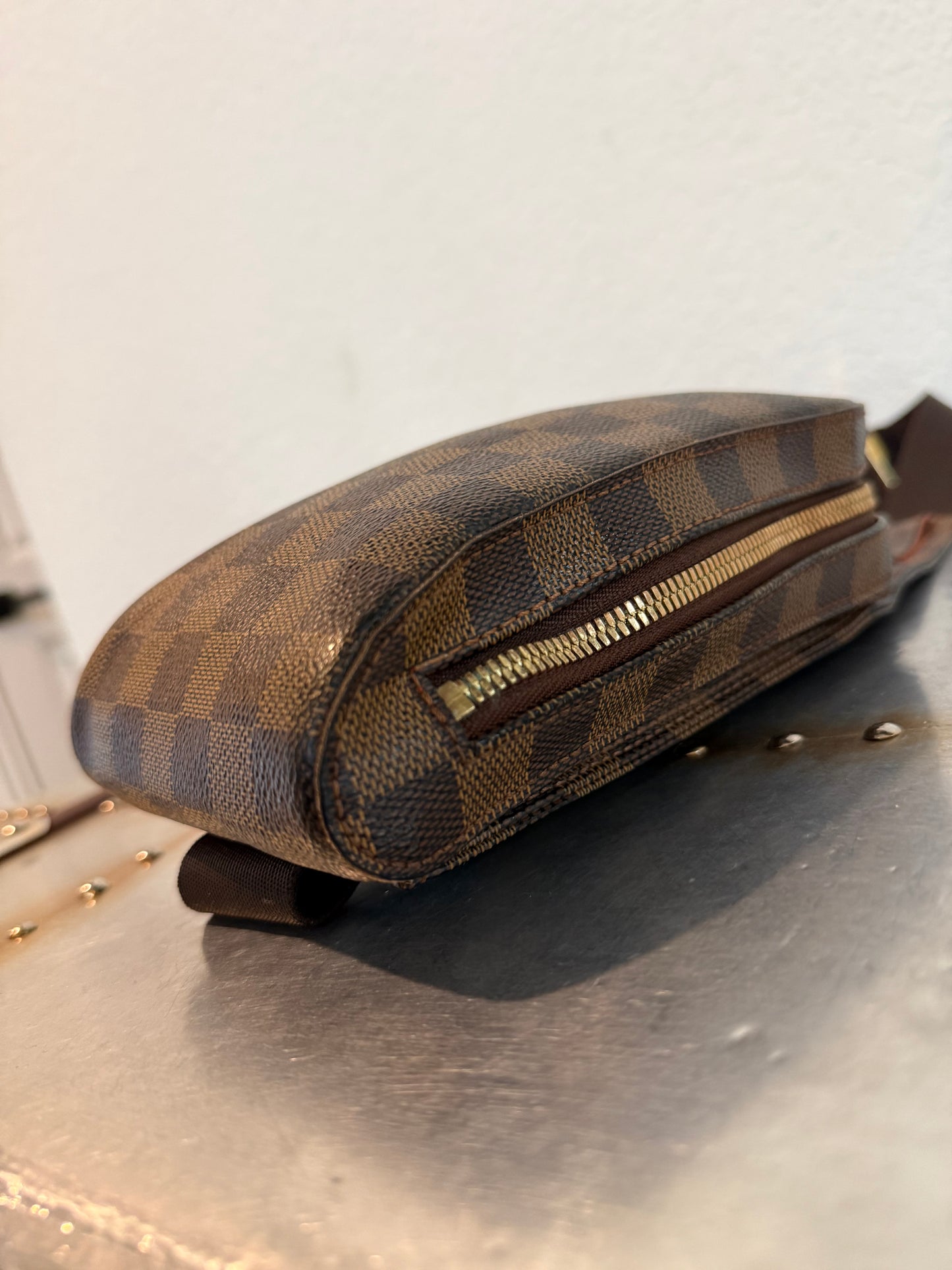 Pre-owned Authentic Louis Vuitton Damier Ebene Geronimos Body Bag