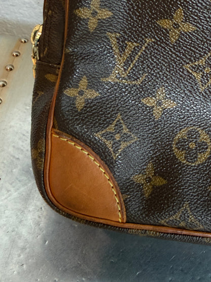 Pre-owned Authentic Louis Vuitton Amazon Monogram Crossbody Bag