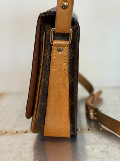 Pre-owned Louis Vuitton Cartouchiere GM Monogram Shoulder / Crossbody Bag