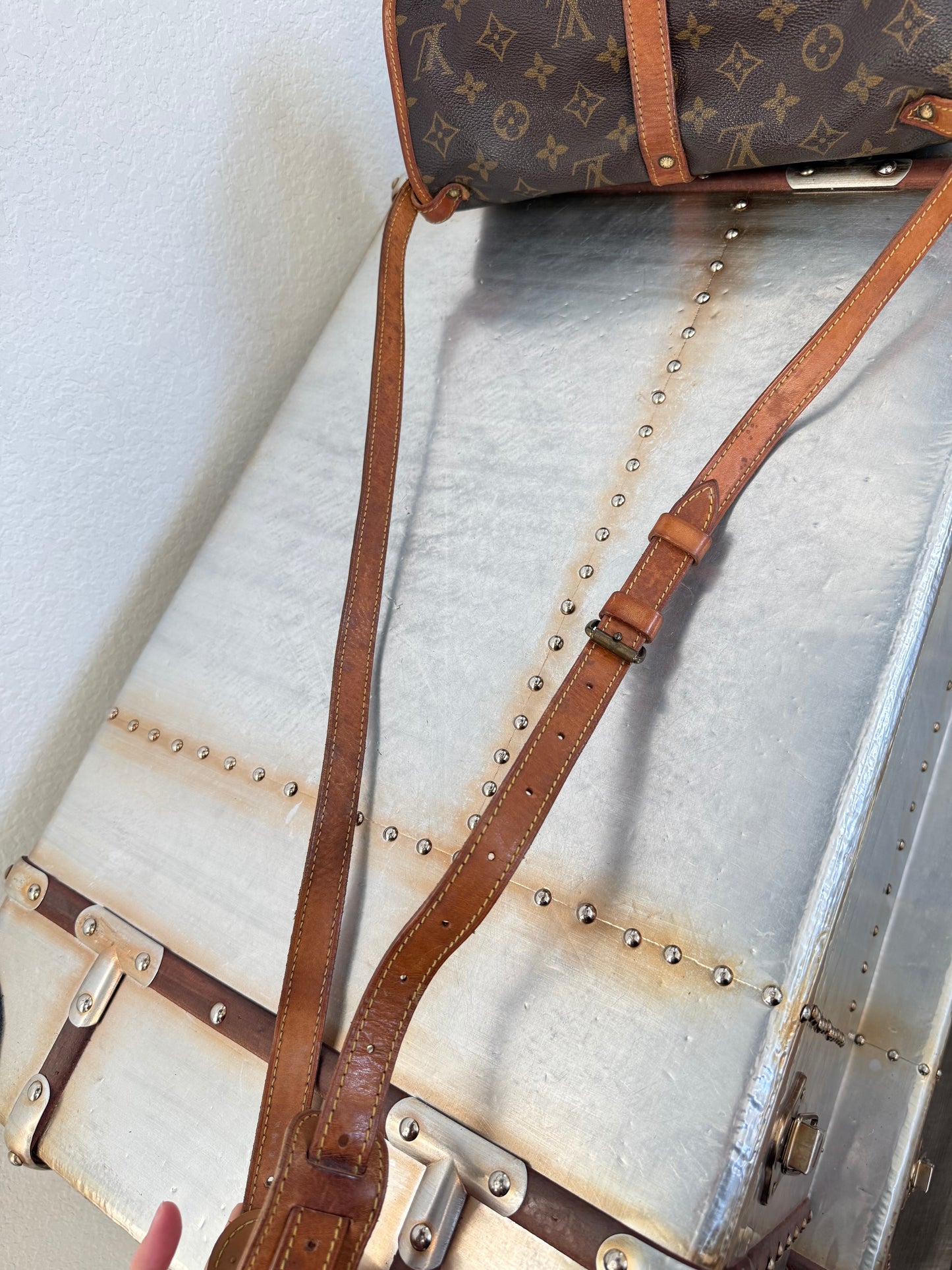 Pre-owned Authentic Louis Vuitton Saumur 30 Monogram Crossbody Bag