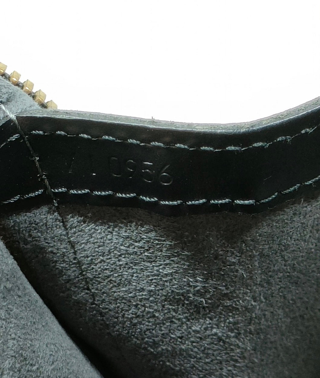 Pre-owned Authentic Louis Vuitton Gobelins Epi Black Backpack