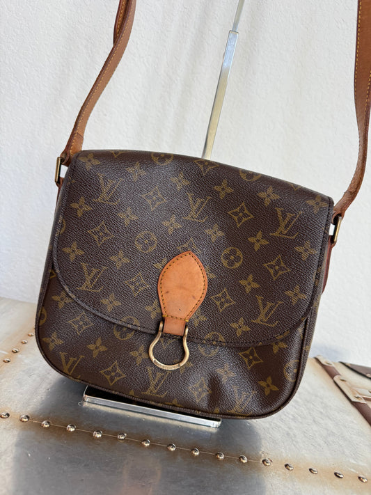 Pre-owned Authentic Louis Vuitton Saint Cloud GM Monogram Crossbody Bag