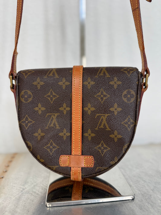 Pre-owned Authentic Louis Vuitton Chantilly PM Monogram Crossbody Bag