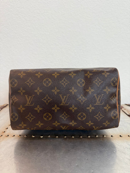 Pre-owned Authentic Louis Vuitton Speedy 25 Monogram Handbag