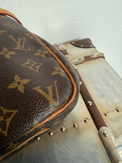 Pre-owned Authentic Louis Vuitton Batignolles Horizontal Shoulder Tote Bag