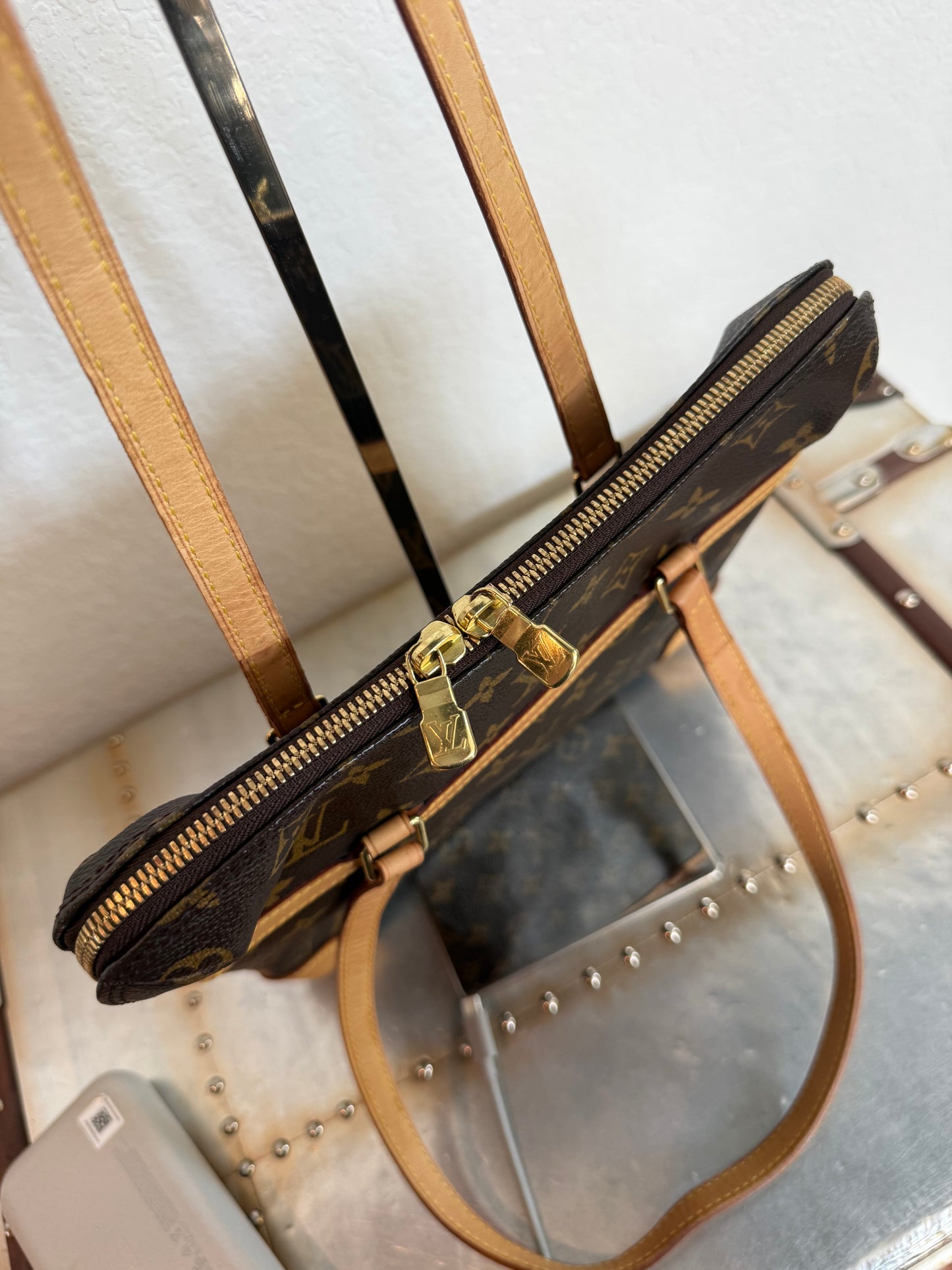 Pre-owned Authentic Louis Vuitton Sac Coussin GM Monogram Shoulder Bag