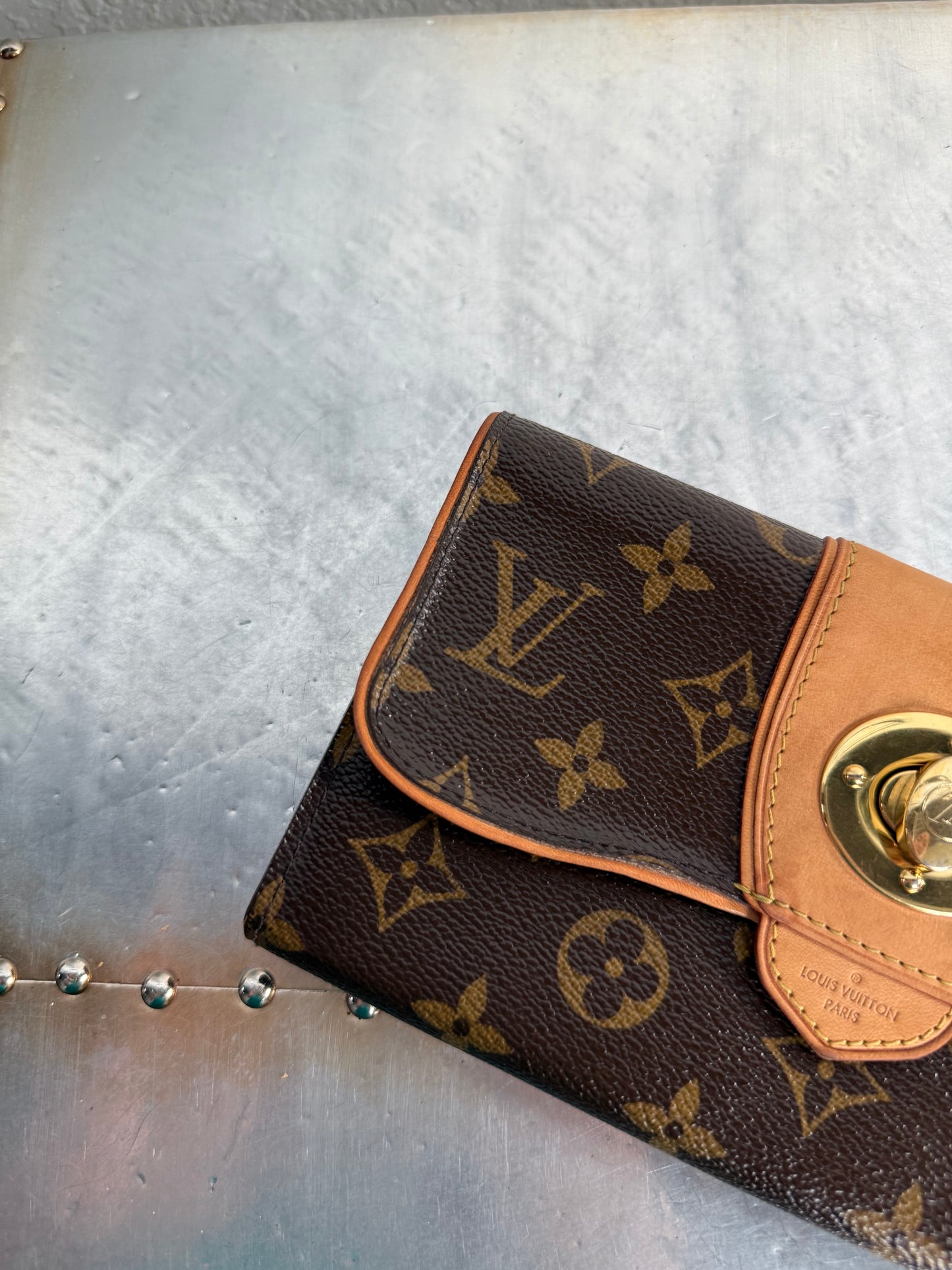Pre-owned Authentic Louis Vuitton Boetie Monogram Long Wallet