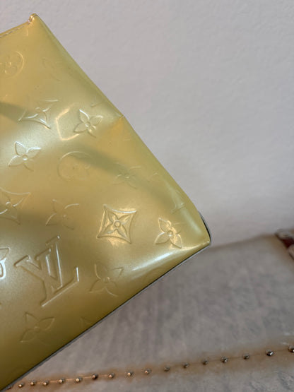 Pre-owned Authentic Louis Vuitton Reade PM Vernis Handbag