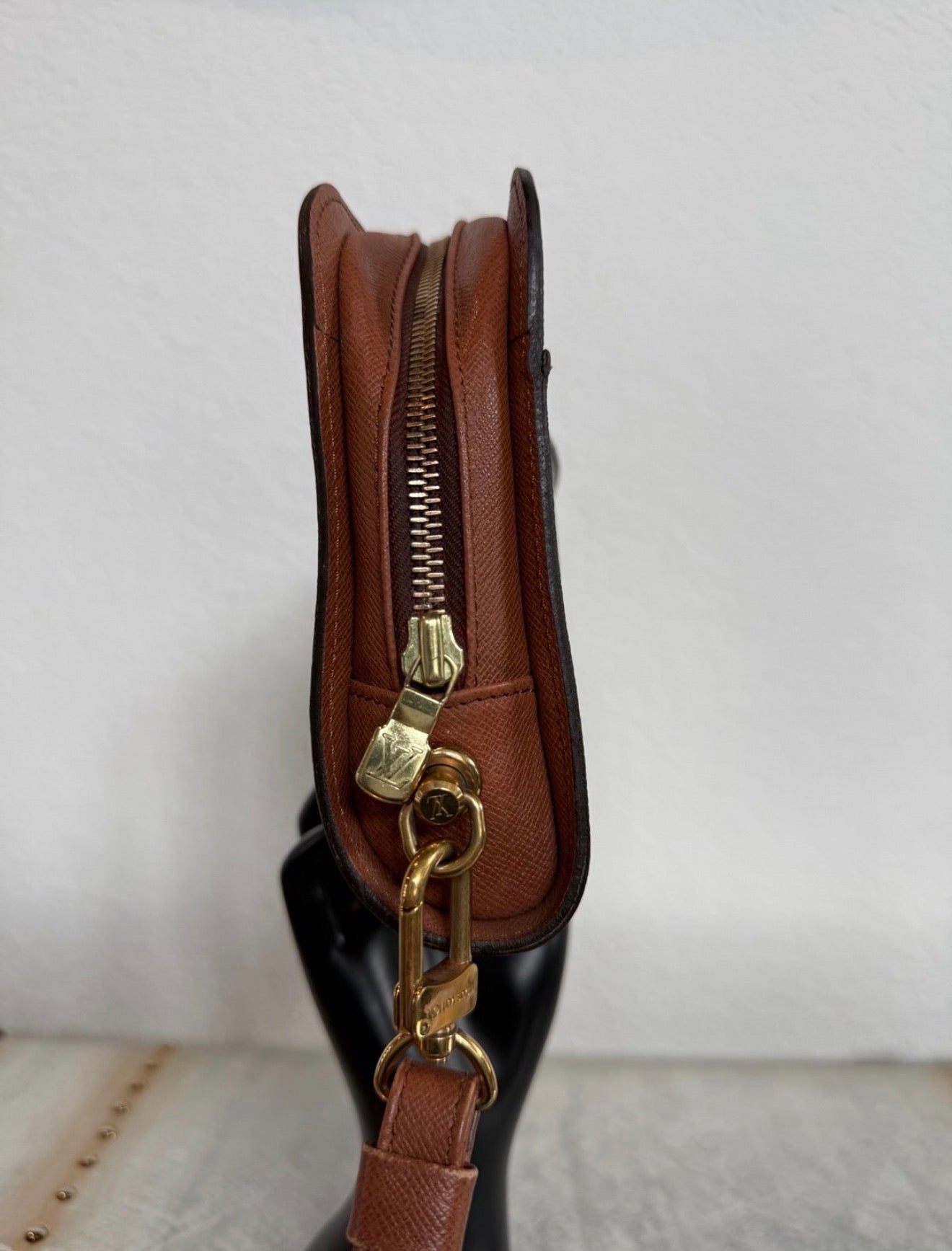 Pre-owned Authentic Louis Vuitton Monogram Orsay Clutch Handbag