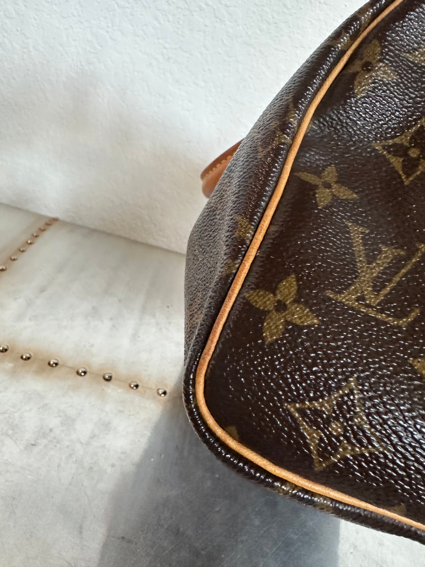 Pre-owned Authentic Louis Vuitton Speedy 25 Monogram Handbag