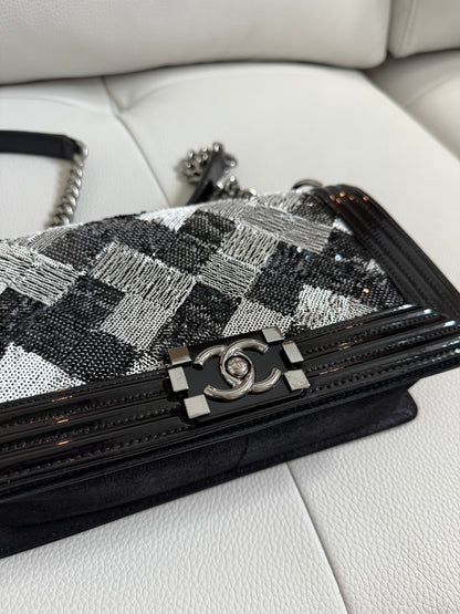 Pre-owned Authentic CHANEL Boy Medium Flap RARE Patent Sequin Shoulder Bag