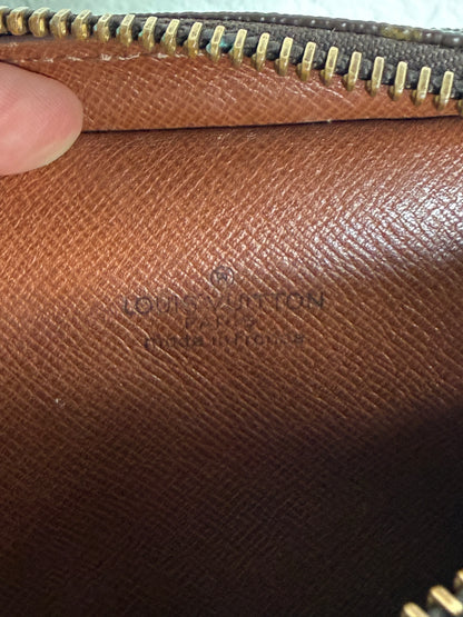 Pre-owned Louis Vuitton Mini Amazon Monogram Crossbody Bag