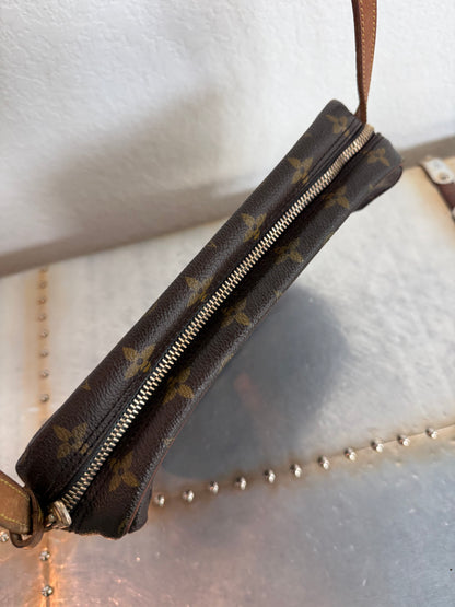 Pre-owned Authentic Louis Vuitton Jeune Fille MM Monogram Crossbody Bag