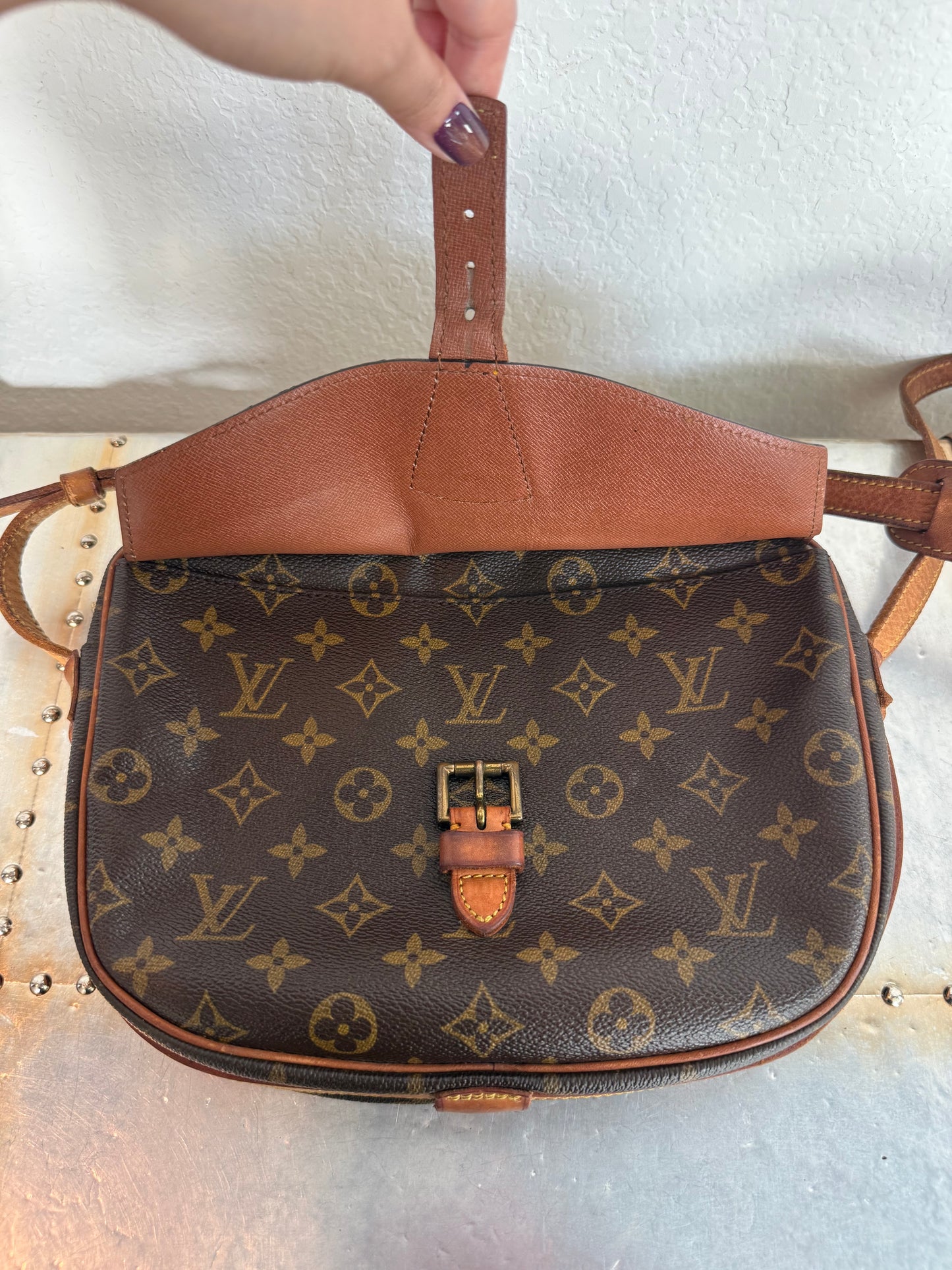 Pre-owned Authentic Louis Vuitton Jeune Fille GM Monogram Crossbody Bag