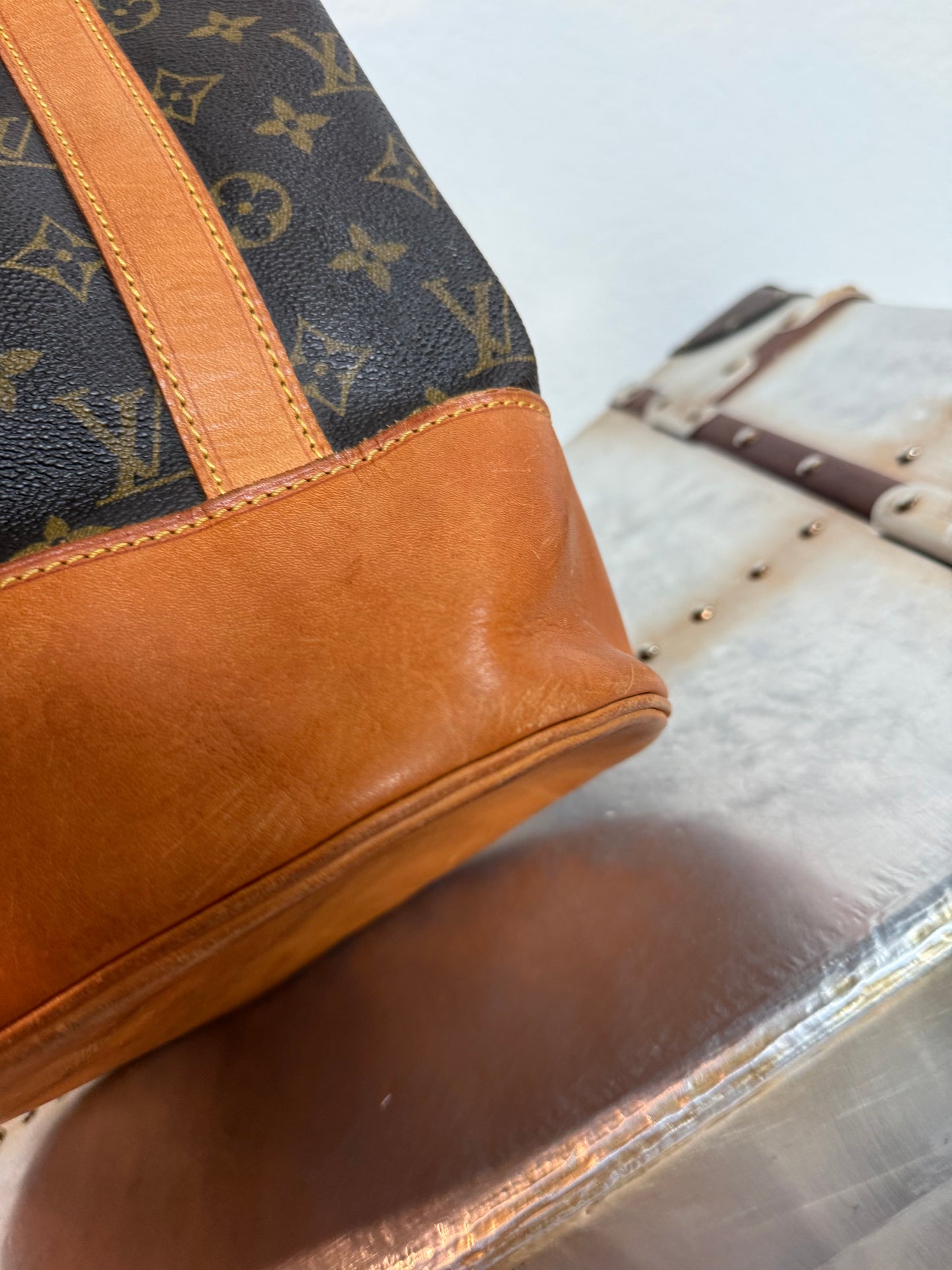 Pre-owned Authentic Louis Vuitton Randonnee GM Monogram Backpack