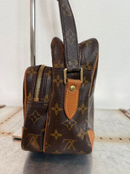 Pre-owned Louis Vuitton Nile PM Monogram Shoulder Bag/ Crossbody Bag