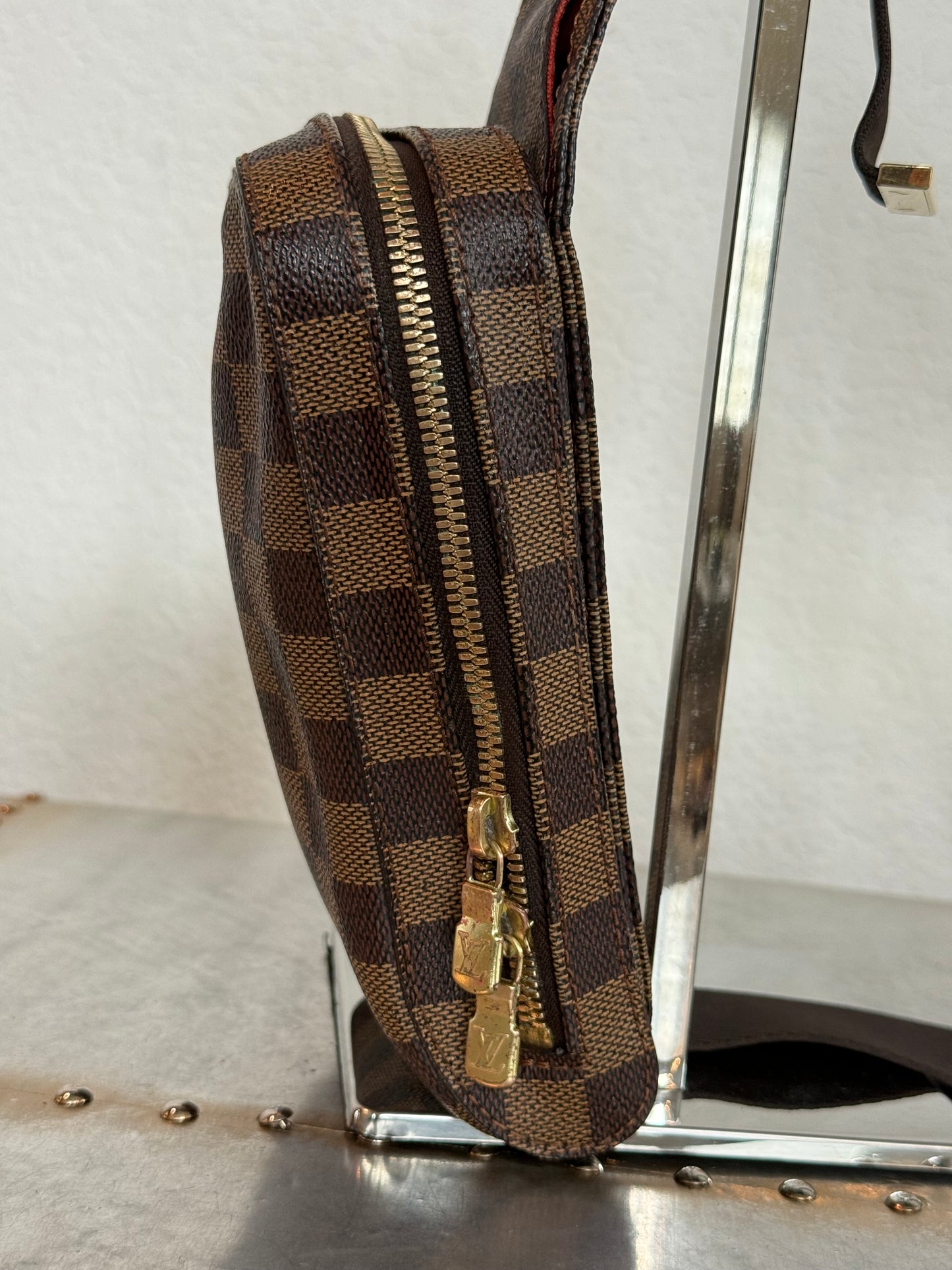 Pre-owned Authentic Louis Vuitton Damier Ebene Geronimos Body Bag