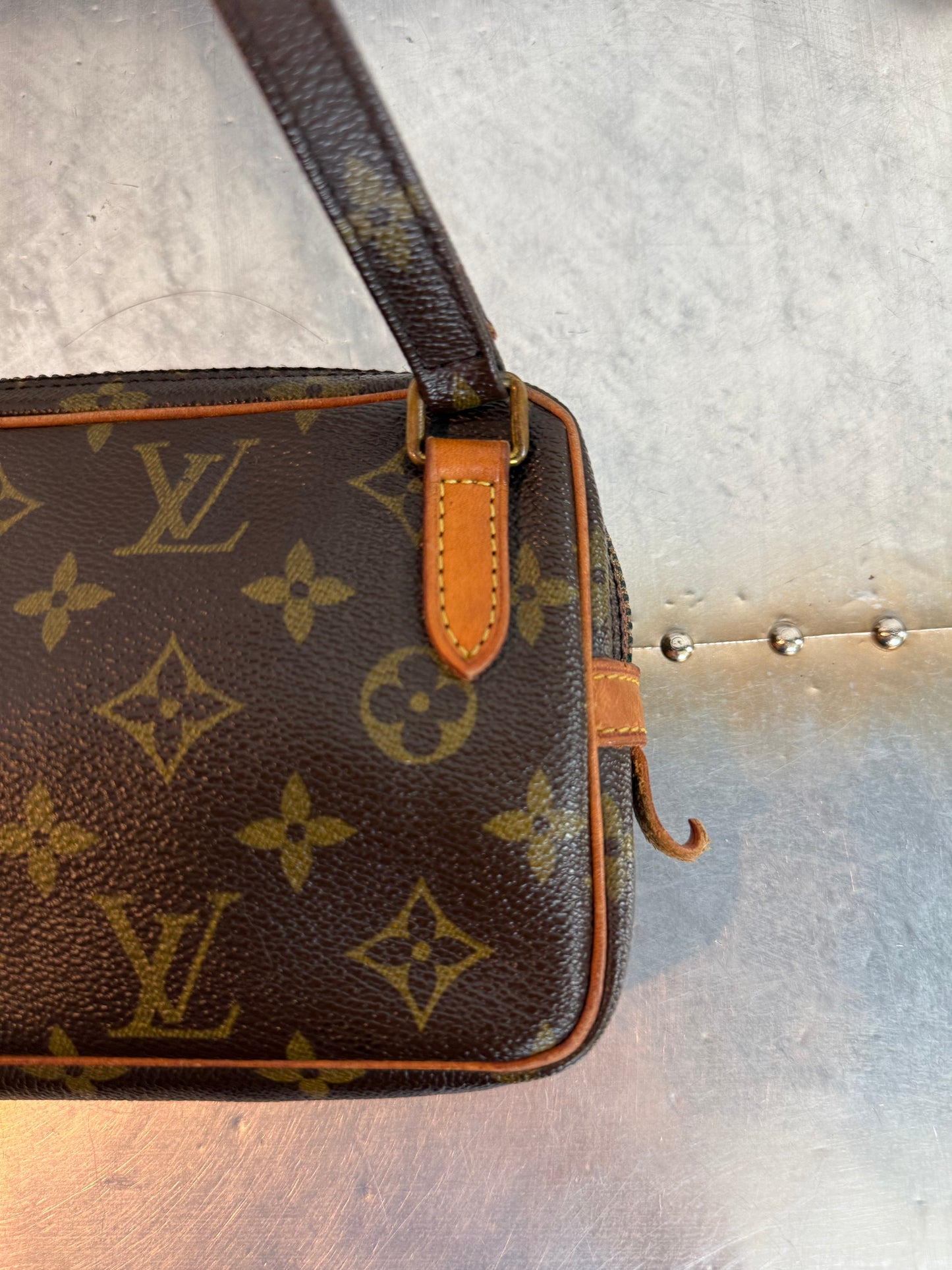 Pre-owned Authentic Louis Vuitton Marly Bandouliere Monogram Crossbody Bag