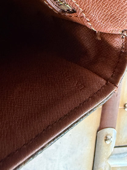 Pre-owned Authentic Louis Vuitton Chantilly PM Monogram Crossbody Bag