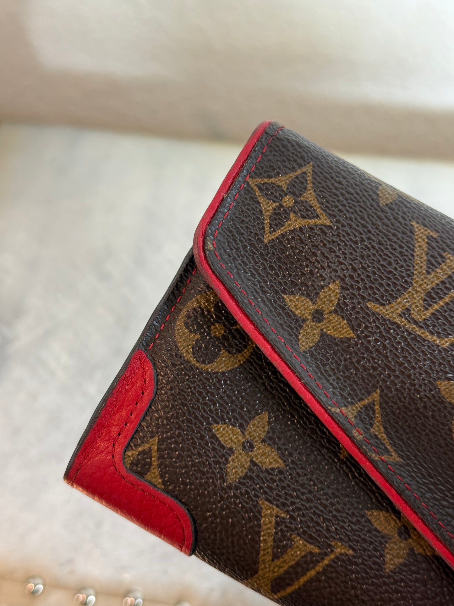 Pre-owned Authentic Louis Vuitton Monogram Sarah Retiro Long Wallet