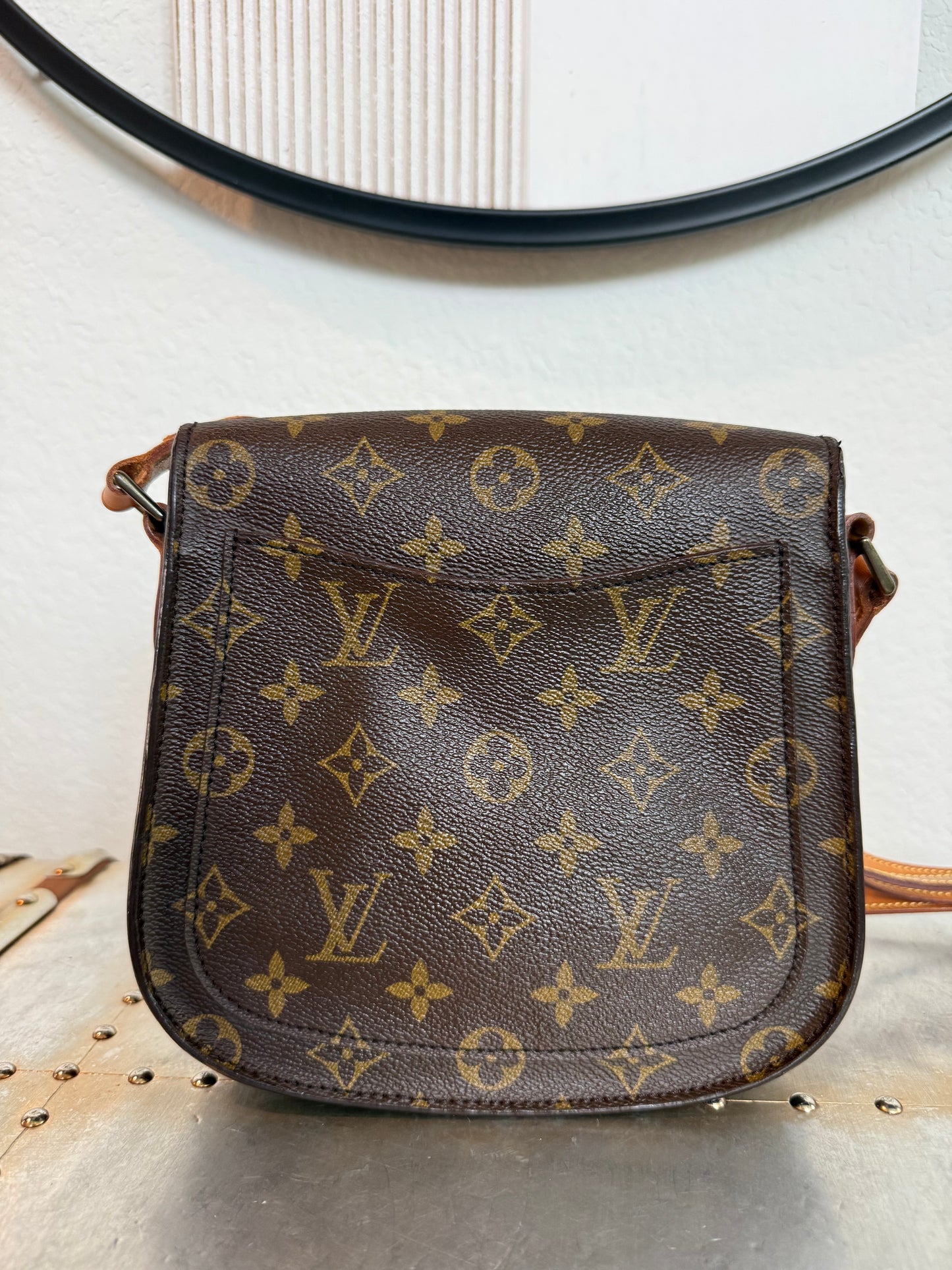 Pre-owned Authentic Louis Vuitton Saint Cloud MM Monogram Shoulder / Crossbody Bag