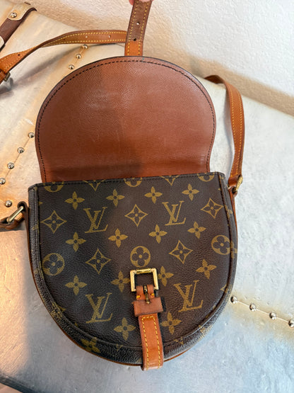 Pre-owned Authentic Louis Vuitton Chantilly PM Monogram Crossbody Bag