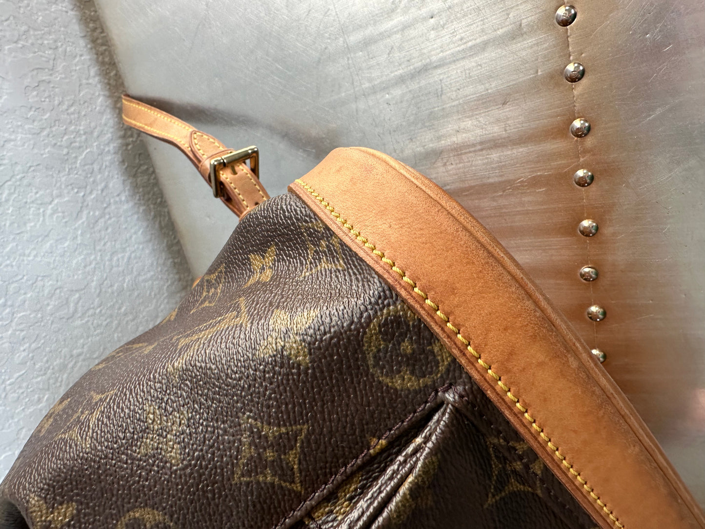 Pre-owned Authentic Louis Vuitton Montsouris Mini Monogram Backpack